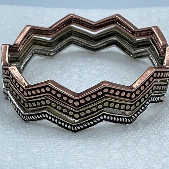 Set of 3 chevron bangles in silver gold copper colors by western wear - Picture 1 of 8